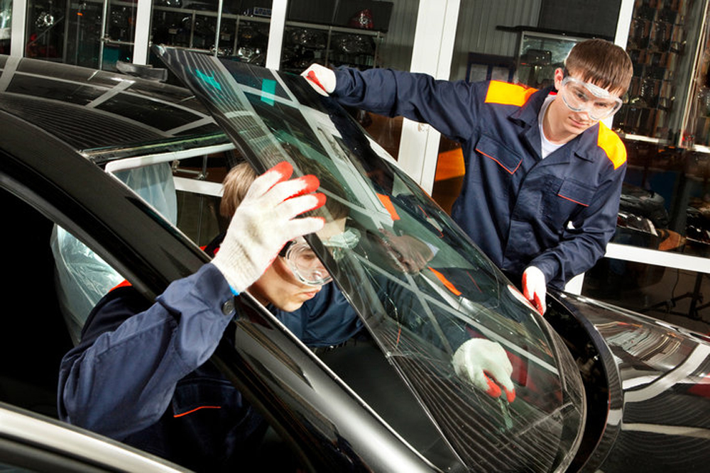 Windshield Replacement for Luxury & Exotic Cars Windshield Replacement for Luxury & Exotic Cars