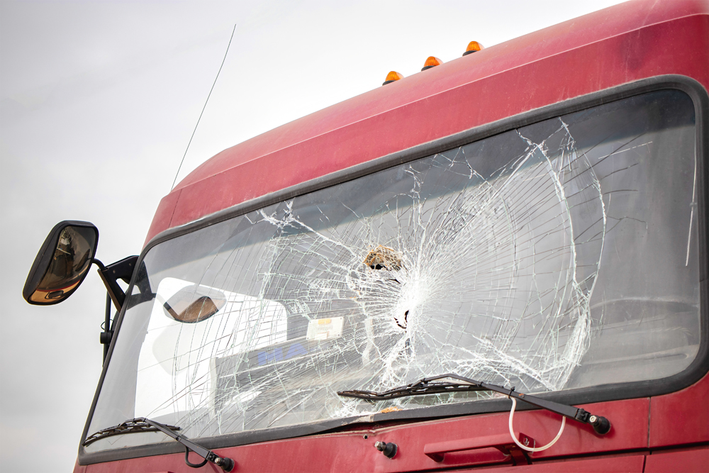 Convenient Same-Day Auto Glass Replacement from Home Convenient Same-Day Auto Glass Replacement from Home