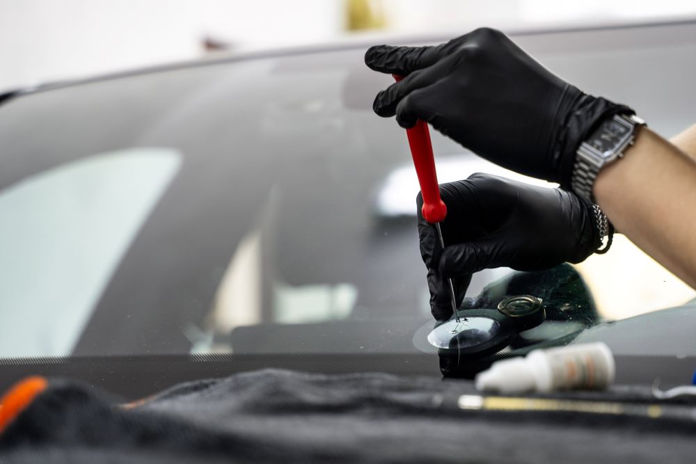 Car Auto Glass Repair in Extreme Weather