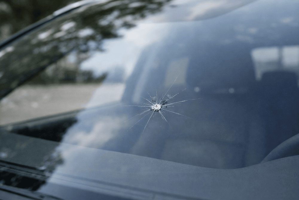 When Same Day Windshield Repair Is Urgently Needed